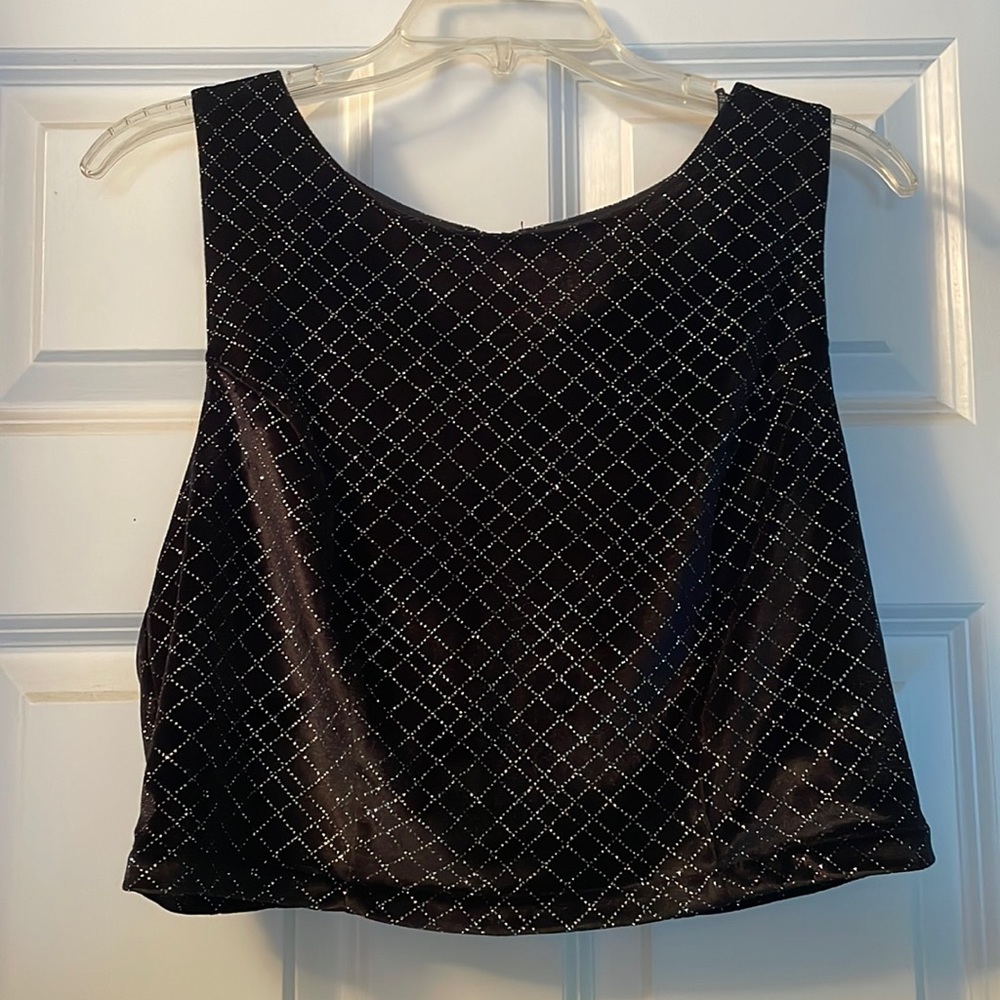 F21+ Black Sparkle Velvet Crop Top